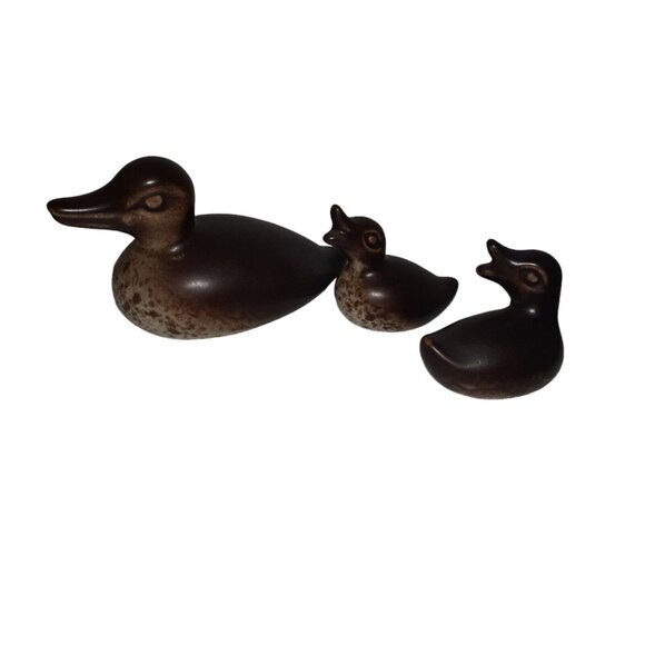 Howard Pierce Ducks Mama and Ducklings Brown Spotted 3 pc California Pottery - Picture 7 of 15